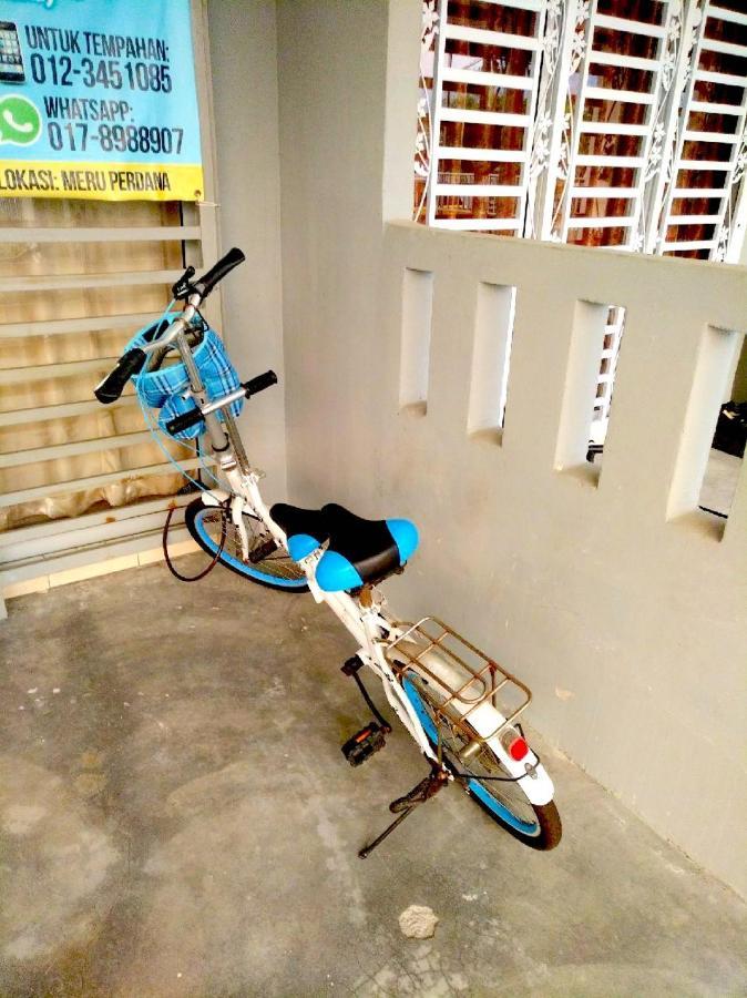 Hanaa Homestay Meru Ipoh Kültér fotó