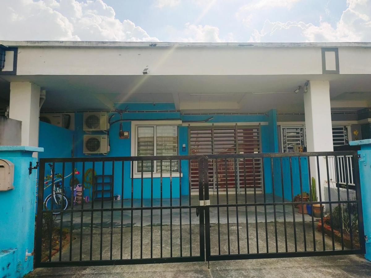 Hanaa Homestay Meru Ipoh Kültér fotó