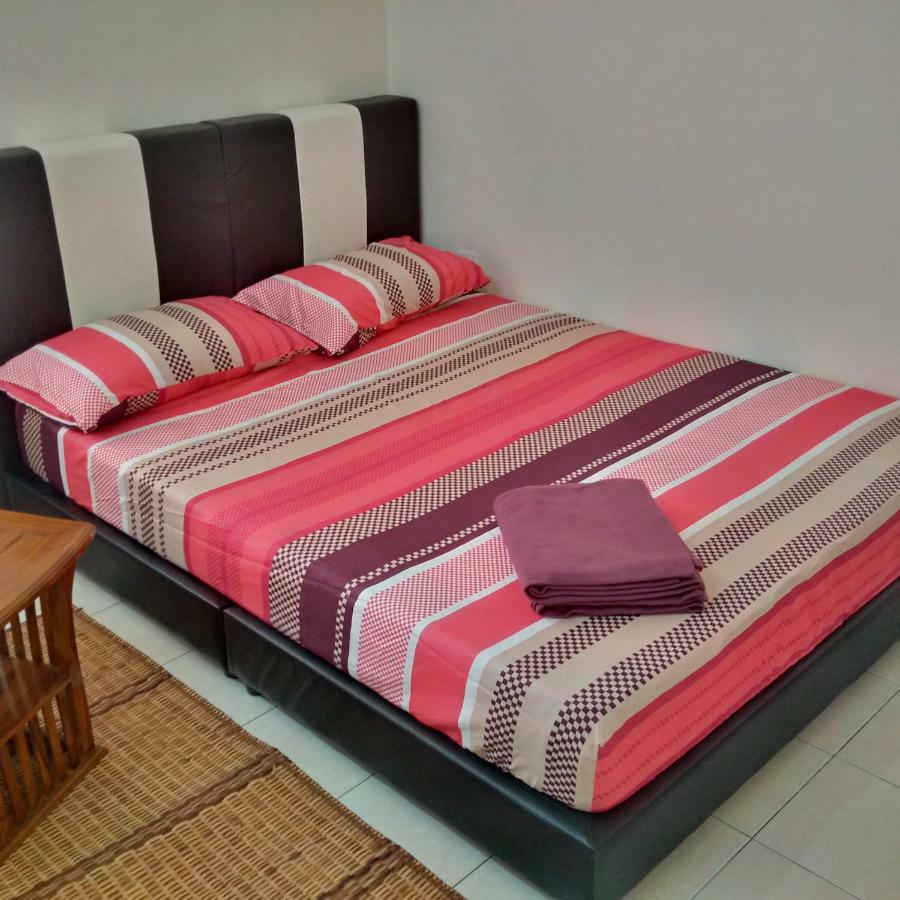 Hanaa Homestay Meru Ipoh Kültér fotó